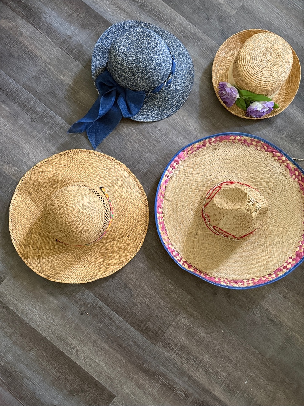Lot of 4 Straw Sun Hats - Natural Beige with Blue Trim